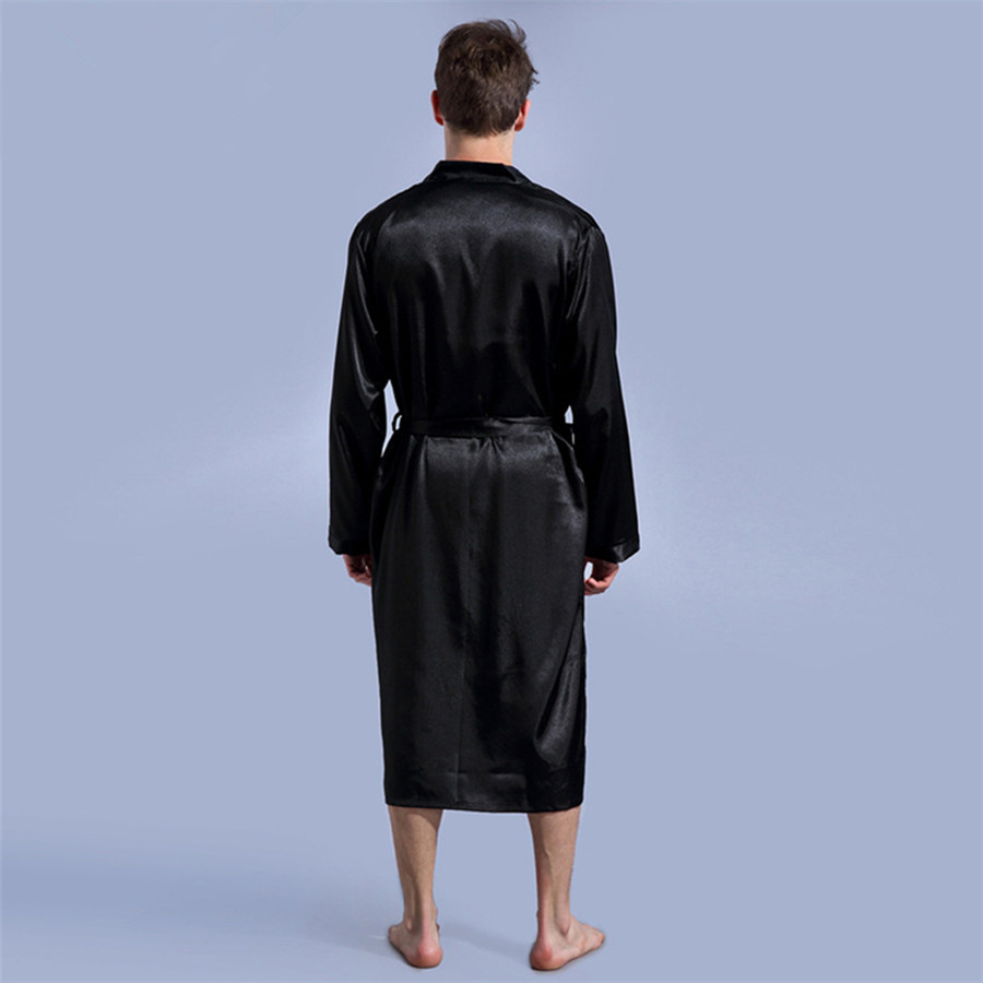 Roupão Masculino de Seda Sinté - Men Grooming Home avaliação e preço